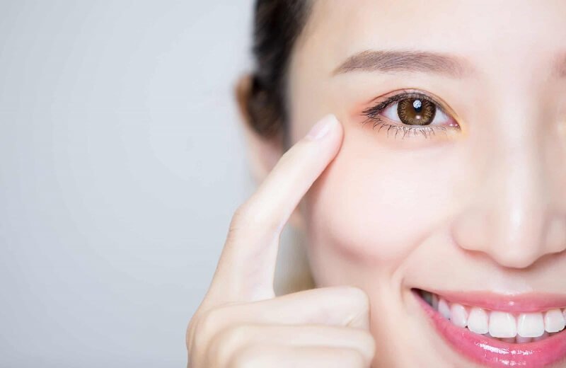 Biến chứng sẹo sau cắt mí dưới và cách khắc phục (Nguồn: Internet)